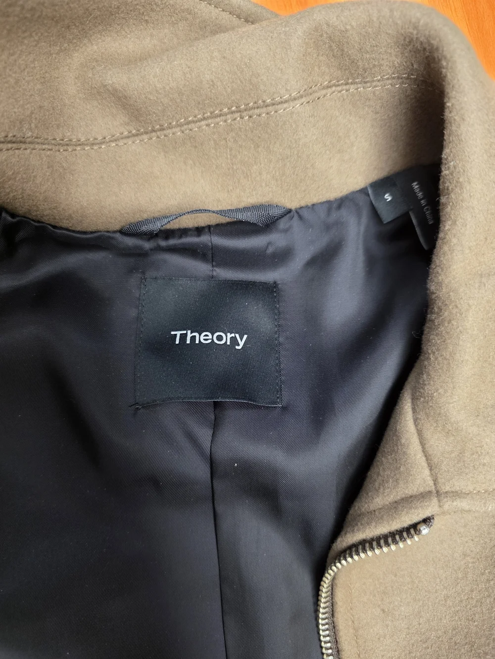 Theory zip front